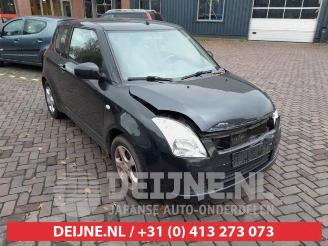 Coche siniestrado Suzuki Swift Swift (ZA/ZC/ZD1/2/3/9), Hatchback, 2005 / 2011 1.3 VVT 16V 2007/5
