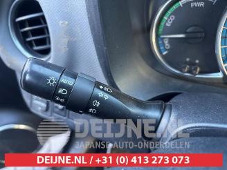 Toyota Yaris Yaris III (P13), Hatchback, 2010 / 2020 1.5 16V Hybrid picture 13