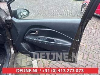 Kia Rio Rio III (UB), Hatchback, 2011 / 2017 1.2 CVVT 16V picture 24
