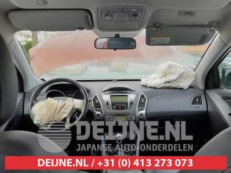 Hyundai Ix35 iX35 (LM), SUV, 2009 / 2015 1.6 GDI 16V picture 14