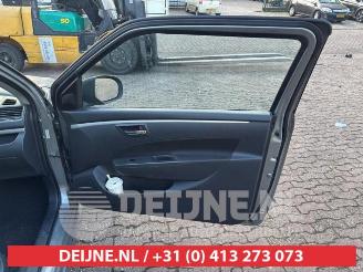 Suzuki Swift Swift (ZA/ZC/ZD), Hatchback, 2010 / 2017 1.6 Sport VVT 16V picture 17