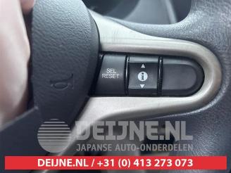 Honda Insight Insight (ZE2), Hatchback, 2009 / 2013 1.3 16V VTEC picture 15