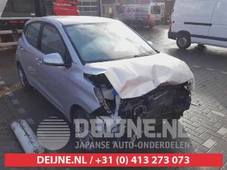 Salvage car Hyundai I-10 i10, Hatchback, 2019 1.0 12V 2022/6