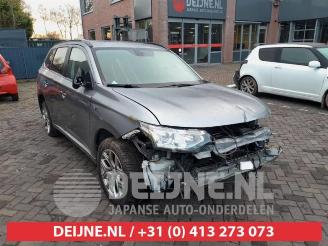 Salvage car Mitsubishi Outlander Outlander (GF/GG), SUV, 2012 / 2022 2.0 16V PHEV 4x4 2013/12