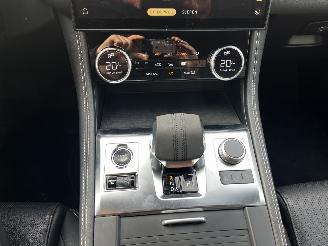 Jaguar F-Pace 2.0 P400e BLACK EDITION PHEV picture 17