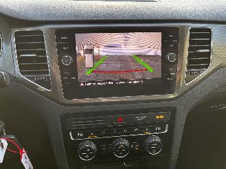 Volkswagen Golf Sportsvan 1.0 TSI AUTOMAAT / NAVI / CRUISE / CLIMA / CAMERA picture 14