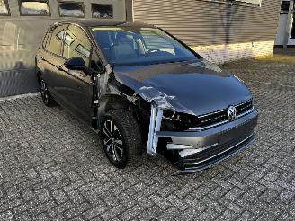 Volkswagen Golf Sportsvan 1.0 TSI AUTOMAAT / NAVI / CRUISE / CLIMA / CAMERA picture 3
