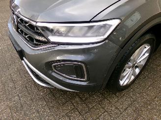 Volkswagen T-Roc 1.0 TSI CAMERA / NAVI / CRUISE / PDC / DIG COCKPIT picture 4
