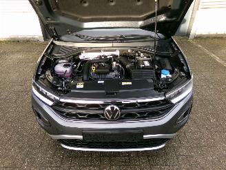 Volkswagen T-Roc 1.0 TSI CAMERA / NAVI / CRUISE / PDC / DIG COCKPIT picture 16