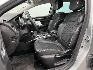 Renault Mégane Estate 1.3 TCe Autom. Bose Navi Clima picture 8