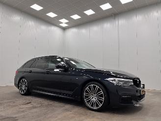 uszkodzony samochody osobowe BMW 5-serie Touring 520i Autom. M-Sport Panoramadak Navi Clima 2019/5