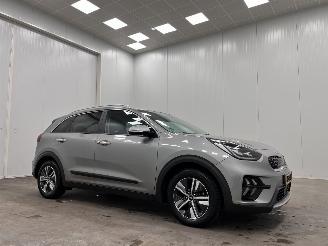 krockskadad bil auto Kia Niro 1.6 GDi Hybrid DynamicPlusLine Navi Clima 2021/10