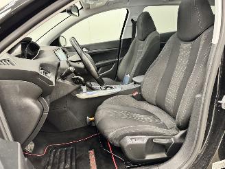 Peugeot 308 SW 1.2 Autom. Allure Navi Clima picture 9