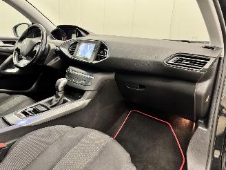 Peugeot 308 SW 1.2 Autom. Allure Navi Clima picture 13