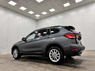 BMW X1 sDrive18i Autom. Panoramadak Business Edition Plus picture 3