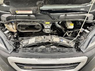 Peugeot Boxer 35 2.2 HDI DC Pick-Up Navi Airco picture 15