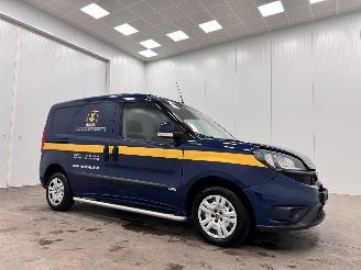 krockskadad bil bedrijf Fiat Doblo Cargo 1.6 MJ SX Navi Airco 2019/8
