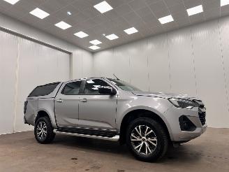 Schade bestelwagen Isuzu D-Max 1.9d Autom. DC 4-WD Clima 2025/2