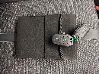 Peugeot 308 SW 1.2 PureTech Autom. Allure Navi Clima picture 13