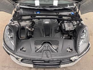 Porsche Macan 3.0 S Bose Sport Chrono picture 19
