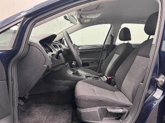 Volkswagen Golf 1.6 TDI 77kw Trendline 5-drs Airco picture 7