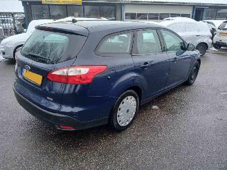 Ford Focus Focus 3 Wagon Combi 1.6 TDCi ECOnetic (NGDB) [77kW picture 4