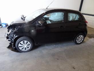Salvage car Peugeot 108 1.0 VVT-I 2021/9