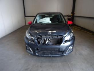 Peugeot 108  picture 4