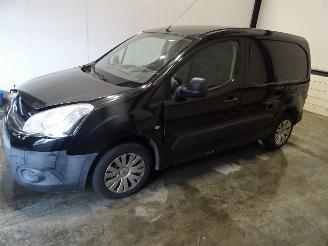 Dezmembrări autoturisme Citroën Berlingo 1.6HDI 2013/2