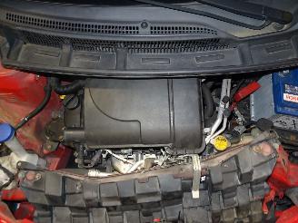 Peugeot 107  picture 5