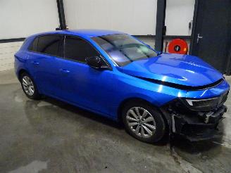 demontáž osobní automobily Opel Astra 1.2 TURBO 2024/9