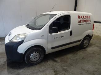 Salvage car Opel Combo 1.5 HDI 2022/9