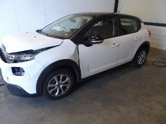 Salvage car Citroën C3 1.2VTI 2018/8
