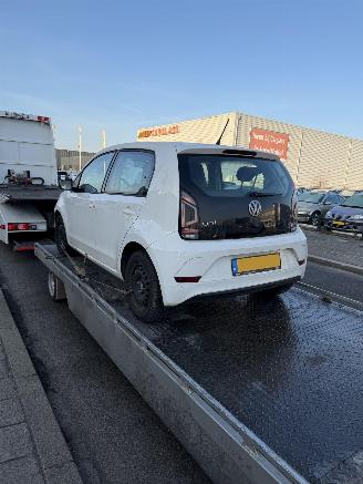 Volkswagen Up! 1.0 move up picture 4