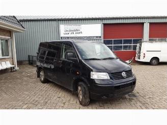 Vrakbiler auto Volkswagen Transporter Transporter T5, Van, 2003 / 2015 2.5 TDi 2006/2