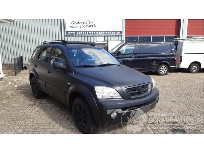 Kia Sorento Sorento I (JC), SUV, 2002 / 2011 2.4 16V