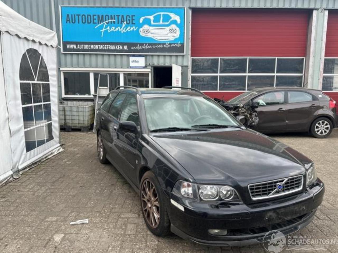 Volvo V-40 V40 (VW), Combi, 1995 / 2004 2.0 16V Turbo