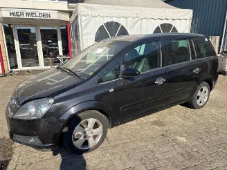Opel Zafira Zafira (M75), MPV, 2005 / 2015 2.2 16V Direct Ecotec picture 3
