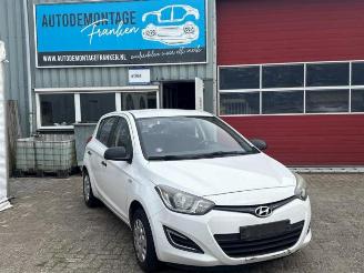 Uttjänta bilar auto Hyundai I-20 i20, Hatchback, 2008 / 2015 1.2i 16V 2014/10