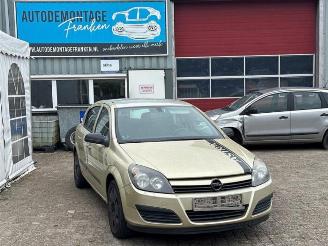 Uttjänta bilar auto Opel Astra Astra H (L48), Hatchback 5-drs, 2004 / 2014 1.6 16V Twinport 2004/12