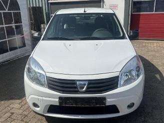Dacia Sandero Sandero I (BS), Hatchback, 2008 / 2013 1.2 16V picture 2