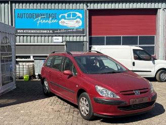 Coche siniestrado Peugeot 307 307 Break (3E), Combi, 2002 / 2009 1.6 16V 2002/8