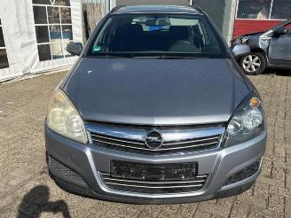 Opel Astra Astra H SW (L35), Combi, 2004 / 2014 1.7 CDTi 16V picture 2