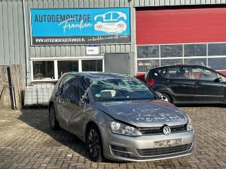 Vrakbiler auto Volkswagen Golf Golf VII (AUA), Hatchback, 2012 / 2021 1.6 TDI 16V 2013/10