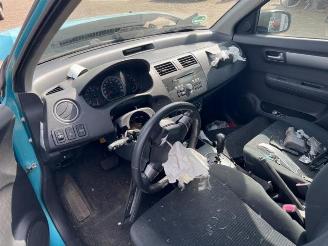 Suzuki Swift Swift (ZA/ZC/ZD1/2/3/9), Hatchback, 2005 / 2011 1.3 VVT 16V picture 4