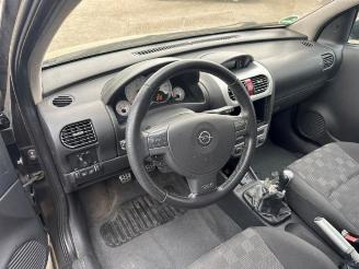 Opel Corsa Corsa C (F08/68), Hatchback, 2000 / 2009 1.4 16V Twin Port picture 4