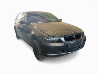 demontáž osobní automobily BMW 3-serie 3 serie Touring (E91), Combi, 2004 / 2012 318i 16V 2007/10