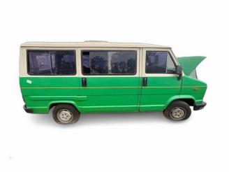 Peugeot J5 J5 (280P), Bus, 1981 / 1990 2.5 D picture 5