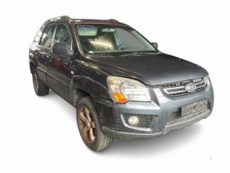 Coche siniestrado Kia Sportage Sportage (JE), Terreinwagen, 2004 / 2010 2.0 CVVT 16V 4x2 2010/5