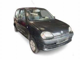 Coche siniestrado Fiat Seicento Seicento (187), Hatchback, 1997 / 2010 1.1 MPI S,SX,Sporting 2005/3